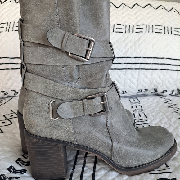 Rocket Dog gray Boots - Picture 3 of 6